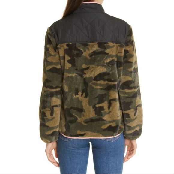 RAILS Wesley Front Zip Camo Fleece Quilted Jacket NEW Size XS Faux Fur - Picture 7 of 16